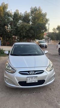 /اكسنت مديل ٢٠١٣ وارد خليجي  ماشية ١١٤ بيهة  نقص فقط صدر امامي  السعر ...