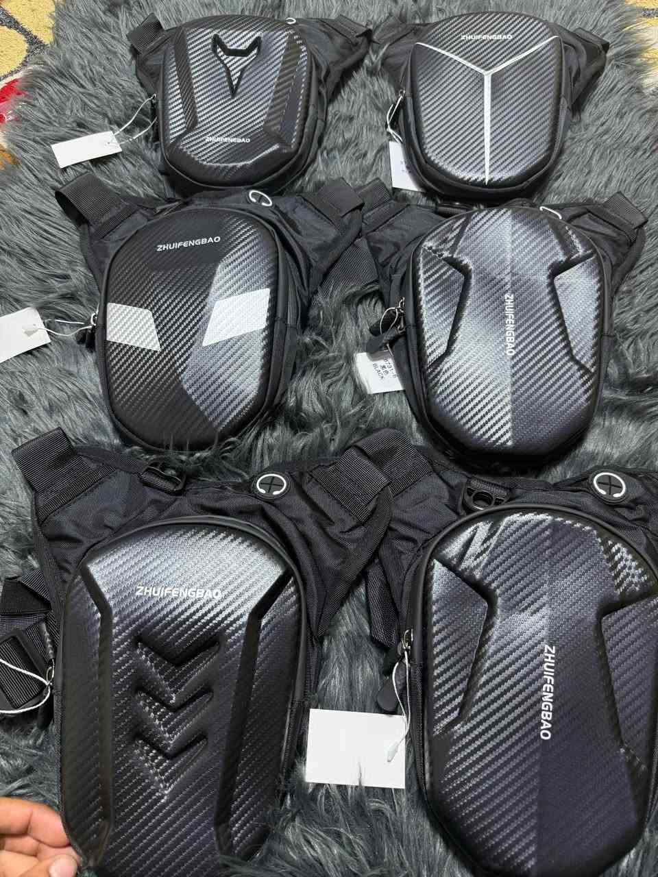 تمام، هذا وصف مُعدّل وأقوى للنشر 🔥:
حقيبة دراجة نارية بتصميم كاربون فايبر فخم
خامة صلبة مقاومة للماء والصدمات
حجم عملي لحمل الهاتف، المحفظة، والمفاتيح
تصميم رياضي أنيق مع لمسات عاكسة للضوء
سحاب قوي وإغلاق محكم
تثبيت مريح على الخصر أو الفخذ بدون إزعاج أثناء القيادة
مناسبة للدراجات النارية والهوائية والاستخدام اليومي
✔️ شكل عصري
✔️ متانة عالية
✔️ راحة وثبات
متواجد فقط واتساب واتصال
***********
مكاني بصره وعندي توصيل محافضات
الرد خلال5دقائق
