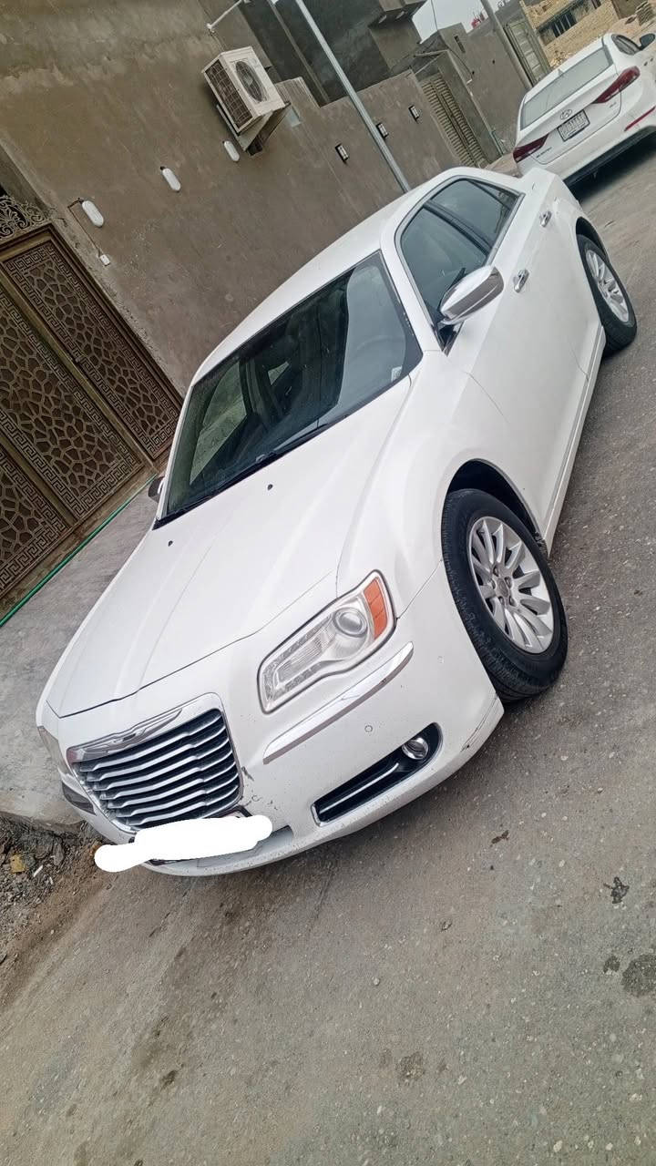 سلام عليكم للبيع اوباما14 ادوات
كفاله من الكص والفتح والضربه
دواخل عسلي خليجيه
محرك 3600
 مغلفه نانو سيراميك بل كامل 
حساسات خلفيه اماميه مري شفط فول عده الفتحه
سياره ماتذب عليها ربع جديده بمعنه الكلمه 
السعر100 وبيها مجال قليل ولحد يكسر بسعر لن سوك بيه انواع وشكال 
العنوان البصره 
رقم📱***********
