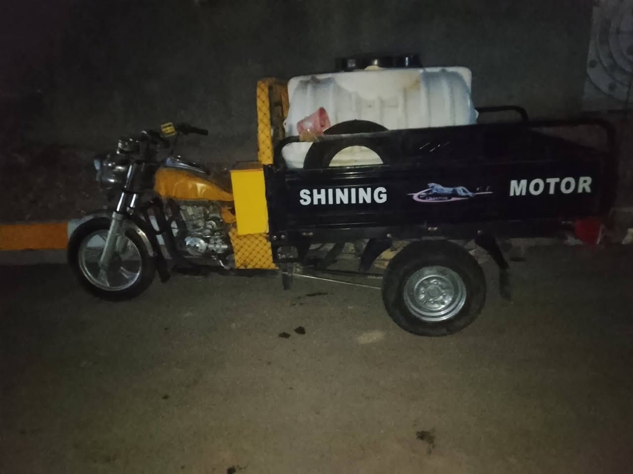 اللبيع استفسار على رقم ***********
