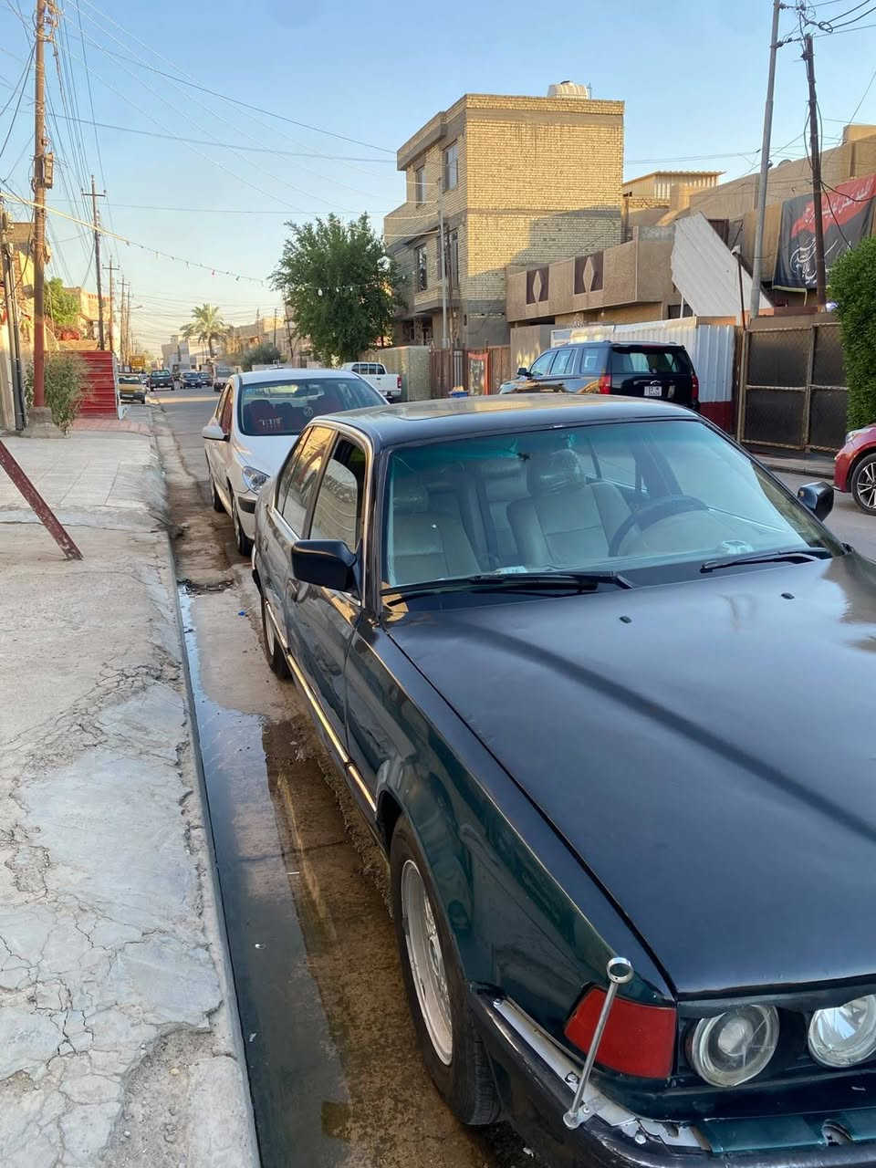 السعر 35$
رقم موبايل ***********
مكينه و كير و كهربائيات كفاله
الصدر بحاله جيده 
 و سلايد روف شغال
 تخم تاير جديد 
لايت زنون
 داخل جلد عسلي
 الجام كهربائي 
صاحب السياره من سكنة الموصل
