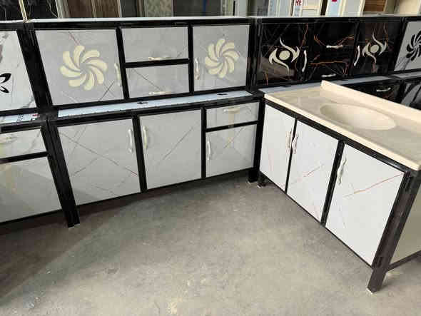 السعر 190. الف
كاونتر قياس متر ونص ارضي وملحق 
والسنك متر و 20 مرمر 

للحجز  والاستفسار مراسلة الصفحة

 او التواصل واتساب ***********
