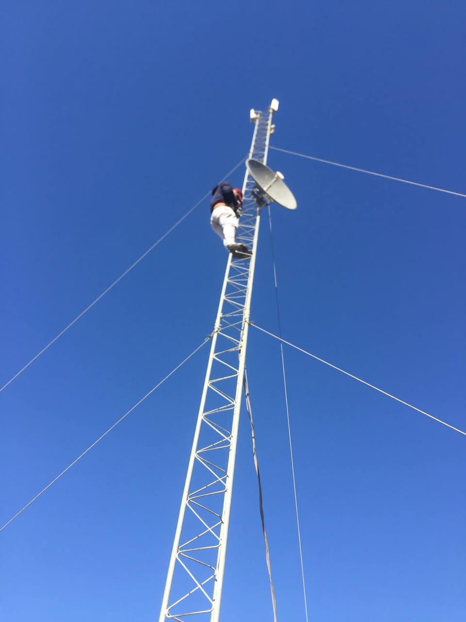 برج كامل وشغال  للبيع كركوك


**إذا كنت صاحب هذا الإعلان وتريد حذفه لأي سبب، رجاءا أرسل رسالة إلى الدعم الفني**