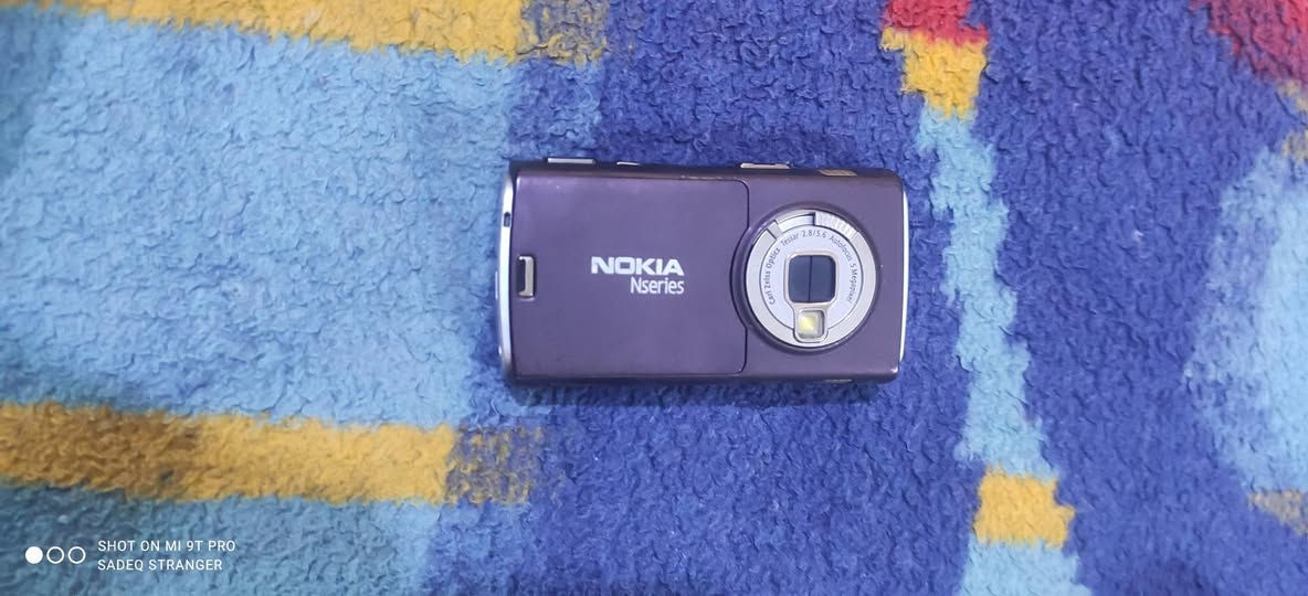N95 بلادي
شاحنة اصلية 
عارض اصلي نوكيا
بطارية احتياط 
كفر 
شرط الشغل بس دگمة التنصي ما دوس 
50 وبيه مجال


**إذا كنت صاحب هذا الإعلان وتريد حذفه لأي سبب، رجاءا أرسل رسالة إلى الدعم الفني**