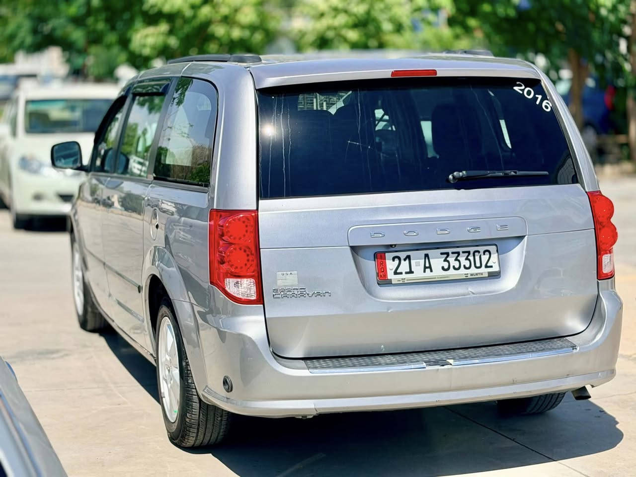 بسم الله الرحمن الرحيم
للبيع او مراوس بالارقام الشمالية فقط❤️👉🏻
دوج كرفان 
 DODGE GRAND CARAVAN موديل 2016  ✈
عليها منظومة غاز  80 L لتر 🟥
بس منظومه الغاز بمليون و 250 شادها✳
انسى صرف البانزين 🟥
المحرك المرغوب 3600 6V ✈ گير مكينة تبريد بشرط 
كامره خلفية تخم تاير جديد باتري جديد 
🟩انسى الحماوه وانسى💫
 الصرف✨
🟦ضررها فقط جامرلغين الاماميات مبدلات ومصبوغات صور الحادث وصور السونار بالمنشور 
💠رقم سليمانية أجره دولي الجديد وبأسمي تريد تحويل تريد وكالة
✅مكان السيارة قضاء كلار للتواصل الاتصال عالرقم 
***********
السعر 145 وبيها مجال بسيط
