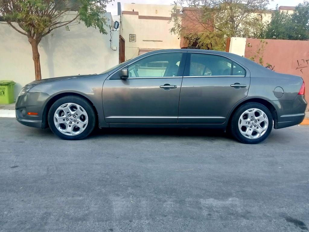 فیوژن2010کڵین تایتڵ بۆیاغی نیە  ودەعمی نیە ڕەقەم سلێمانیە تا27تازەیە مەکینە چوار پستۆن.ناو زەرد
#سعری94ومەجالێ کەمی هەیە.*********** شمشمل, السليمانية
