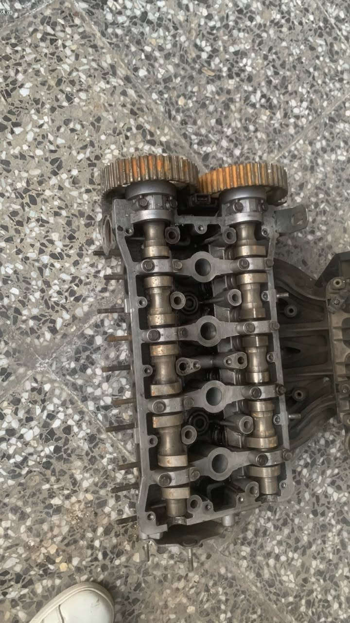 كور وبترة ١٦٠٠ كلمل مشتغلة جديد ولفات كام شفت بطالة كلة كامل تجي تفحصة وتاخذة شرط علئ الشد  عنواني بغداد العبيدي***********
