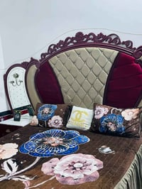 غرفه البيع نضيفه السعر المطلوب 600وبيه مجال07813509984