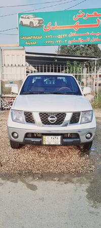 نيفارا 2013 سياره جديده وجاهزه رقم كربلاء سنويه لل29 للبيع او مراوس بس...