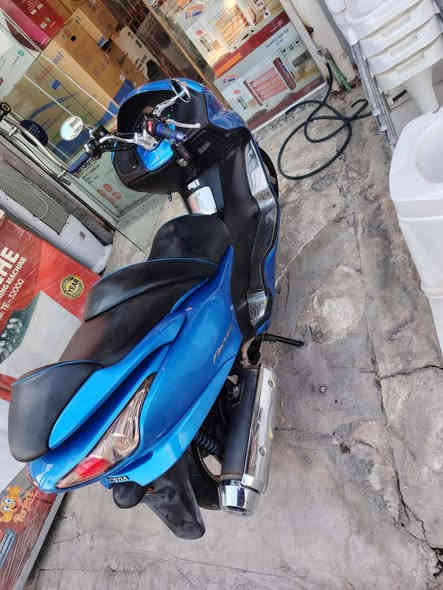 فورزه 0/9 7 كير 4تحويلات
ماشيه ٣١ دبل بصمه الدراجه 
كامله مابيها نقص ابد خير من الله 
السعر ١٢ ونص وبيها مجال 
بغداد حي العامل الرقم ***********
