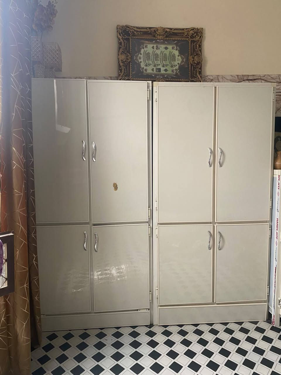 متاح كناتير للبيع سعرهن 250 للاتصال ***********
