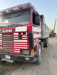 للبيع سكانيه 143 سياره نضيفه مكفوله من گير ومحرك ومجموعه بشرط سياره مر...