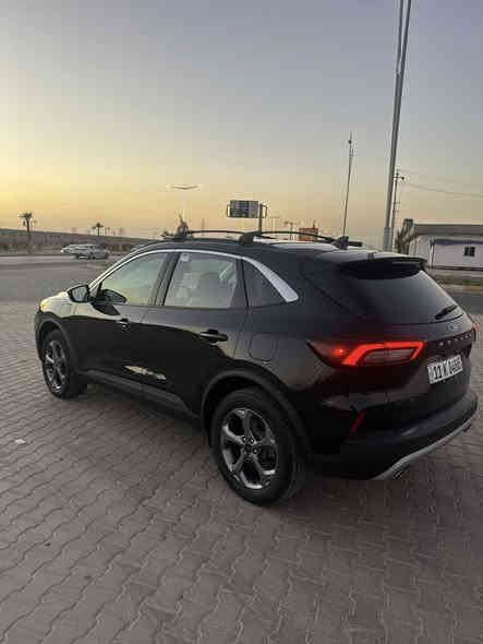 السلام عليكم 
فورد سكيب هايبرد بلكن 2024 
موديل 2024 
ماشيه 8 الف فقط
محرك 2500 هايبرد 
فول مواصفات ماعدا البانوراما 
بصمه 
رادار امامي 
رادار خلفي 
رادار جانبي 
قياده ذاتيه 
حساسات خلفيه 
كراسي جلد 
عداد الكتروني
تدفئه كراسي 
صندوق كهرباء
شاشه كبيره 
مانع انحدار 
تحديد مسار 
لايت زنون 
لد امامي 
لد خلفي 
بلاجتور زنون اصلي 
وبعد بيها اهواي مواصفات 
رقم بغداد بأسمي 
السعر 168$
بيها صبغ ربع بنيد شرط بدون دواخل الراديترات والتبريد مال الشركه
مكاني حي الخضراء  
للاتصال ***********
***********
