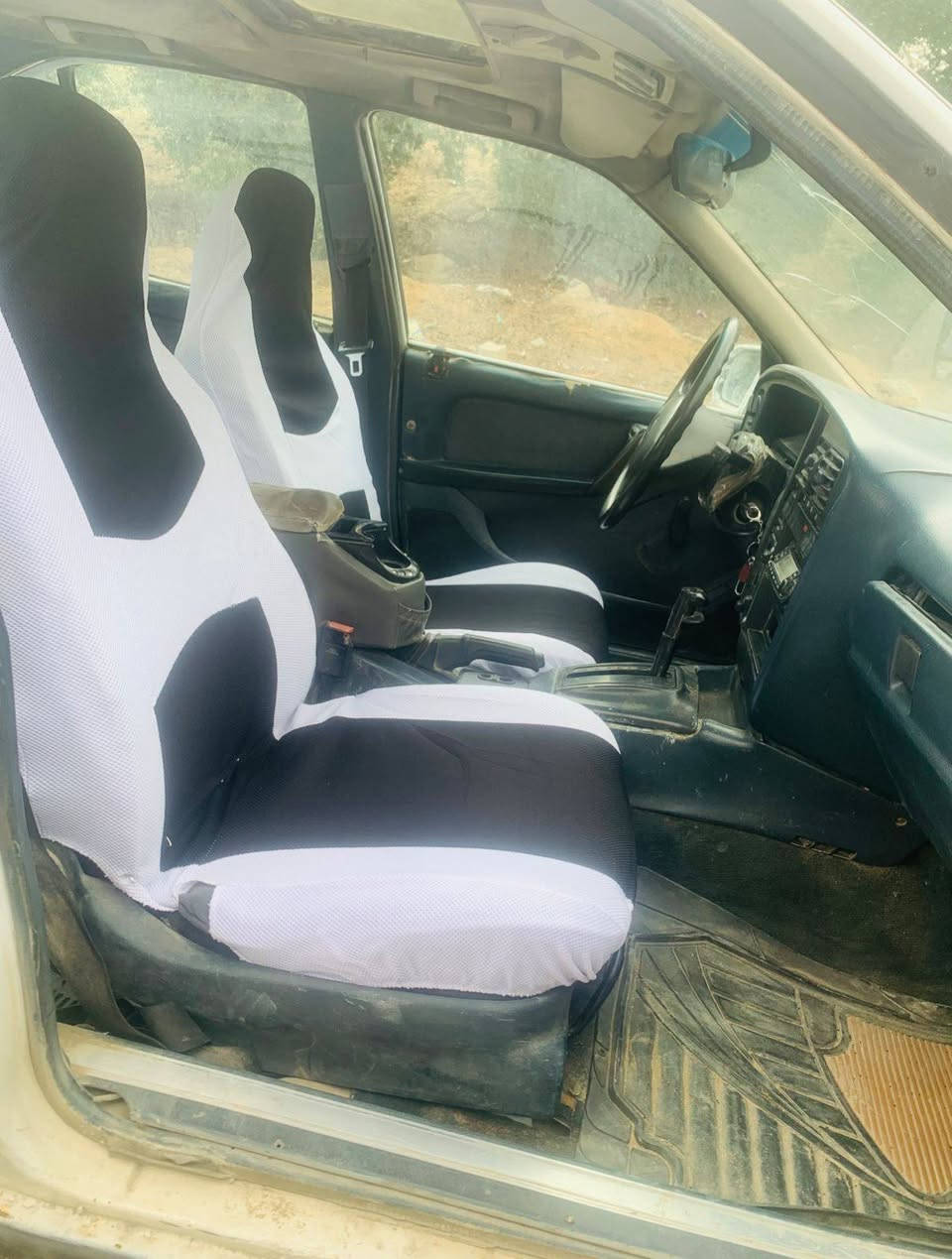 اوبل اوميكا للبيع

موديل 199‪1

رقم الانبار الجديد

كير اوتوماتيك

السعر 22 وبية مجال الرقم ***********‪
