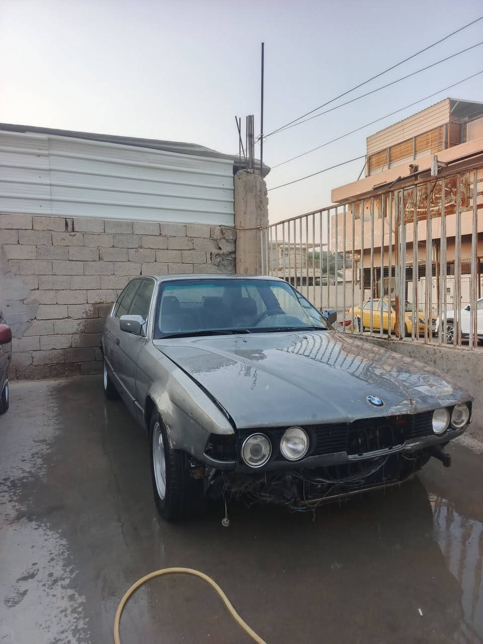 سلام عليكم
بي ام 730 للبيع بيها نواقص دعاميات وترتيب
رقمها الانبار تحويل ثاني يوم مباشر
كير ومحرك مكفولات مابيهن شي حجم المحرك 35
تخم تاير كهربائيات شغاله للتنبيه سياره مهموله يرادلها ترتيب
السعر 25 بيها مجال للشراي يتصل خاص على الرقم وبي واتساب  / *********** / ***********
