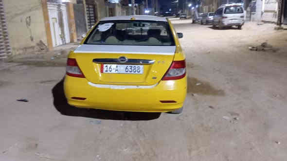 سياره للبيع بيوايدي موديل ٢٠١١    كير ومكينه خير من الله تبريد عوزه بس غاز تايرات نص عمر  حداديه خيره من الله جديده باتري جديد  تحويل ثاني يوم.  سنويه ٢٩ مجدده ارقام جدد السياره أتريد ترتيبات اشويه مكان السياره ديوانيه حي النهضه السعر ٤٠ وبيهه مجال بصيط ***********
