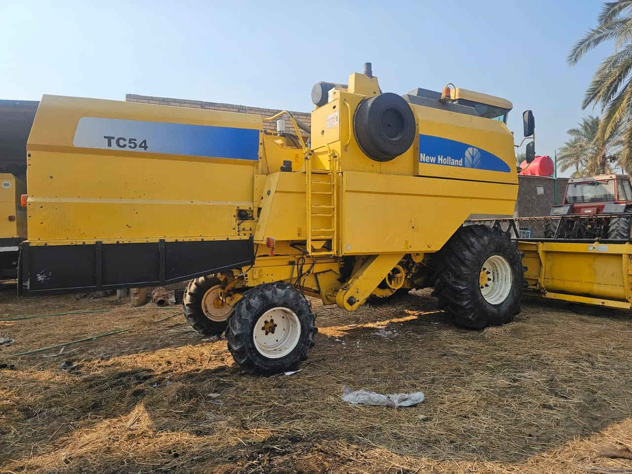 حاصوده للبيع موديل 2006 حجم 54 هايدرو تخم تاير جديد رقم اربيل 4 بلم حاصوده مشروطه من حگ ولحيم طبله 15 العنوان نجف ناحيه العباسيه ***********
