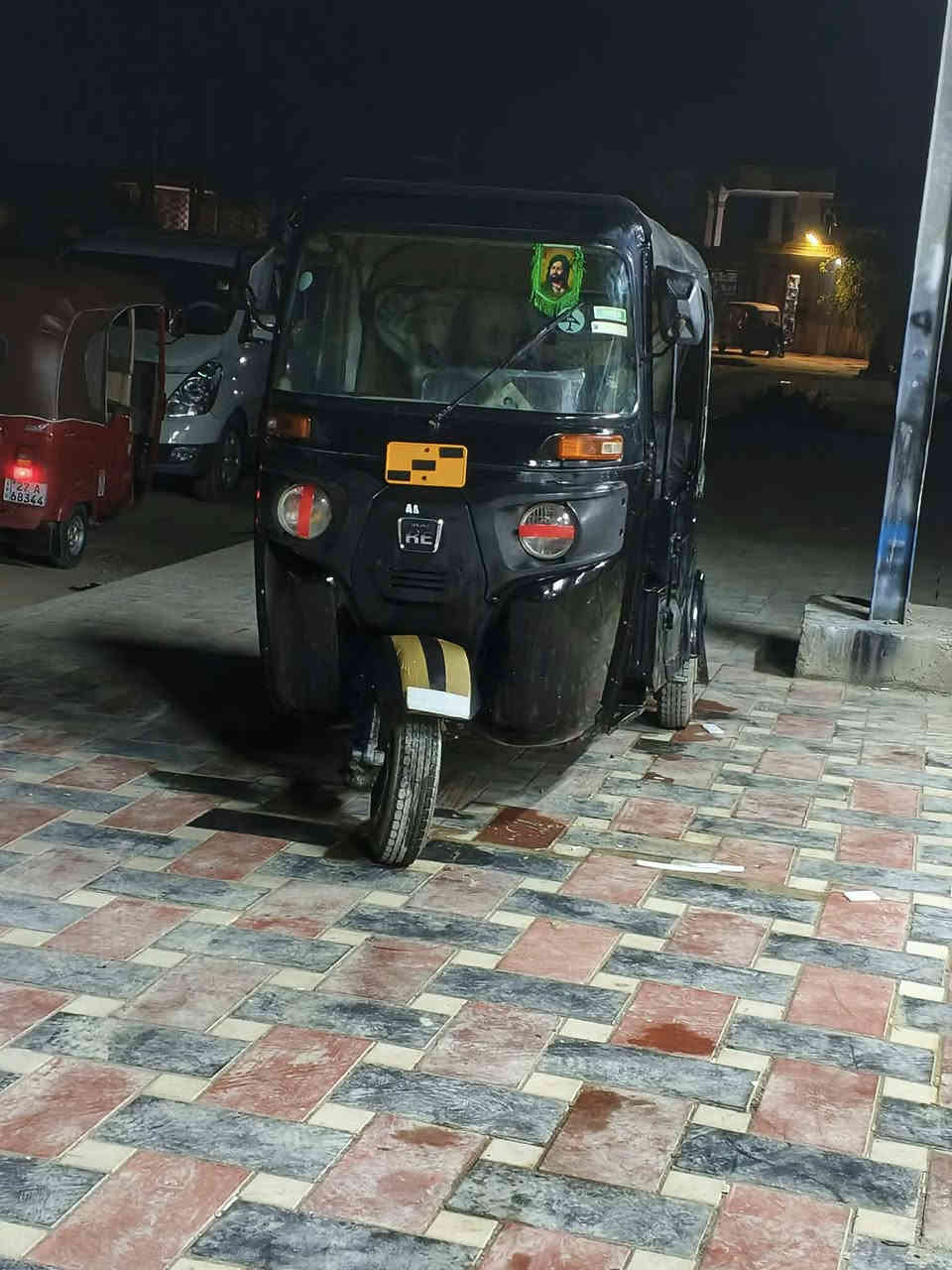 سلام عليكم تكتك البيع كفاله عامه فقط  بس خياسات الباقي كفاله عامه رقم بصرر تحويل ثاني يوم شراي تعال خاص هاذه رقمي ***********مابي وتساب
