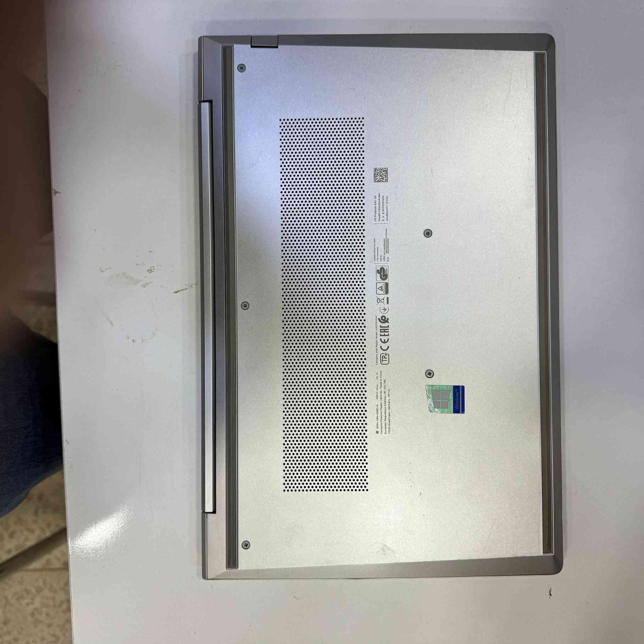 لابتوب HP للبيع
المواصفات
I5- 1135G7 2.40GHz
Ram 8GB DDR4
Hard 256GB SSD
الحجم 14.1 inch
السعر 475,000 الف
مكاني حله بابل بالمركز
للتواصل 
***********
