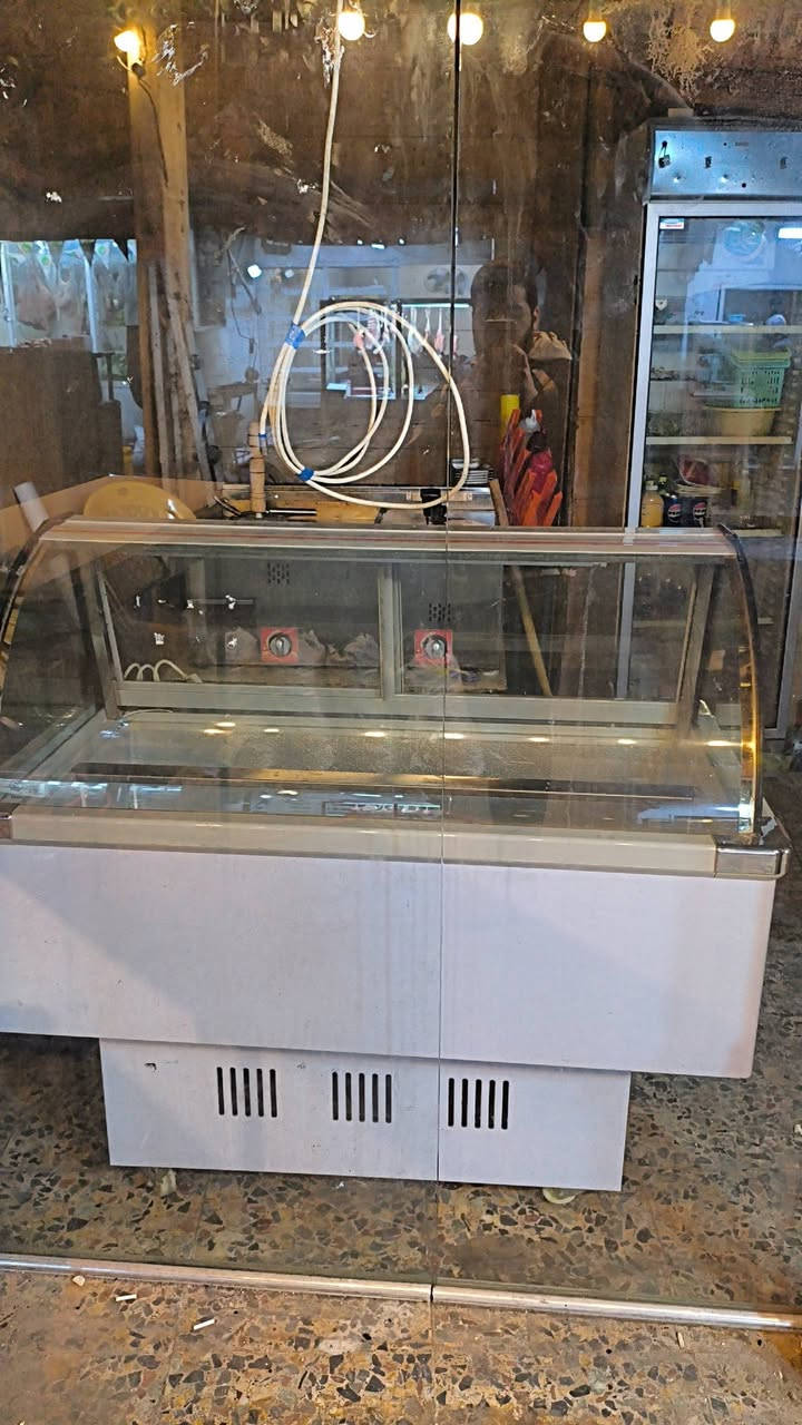 عارضة مقبلات جديده مشتغله يومين فقط ماخذه ب600 وريد ابيعه ب500
*********** والاستفسار على هاذ الرقم
