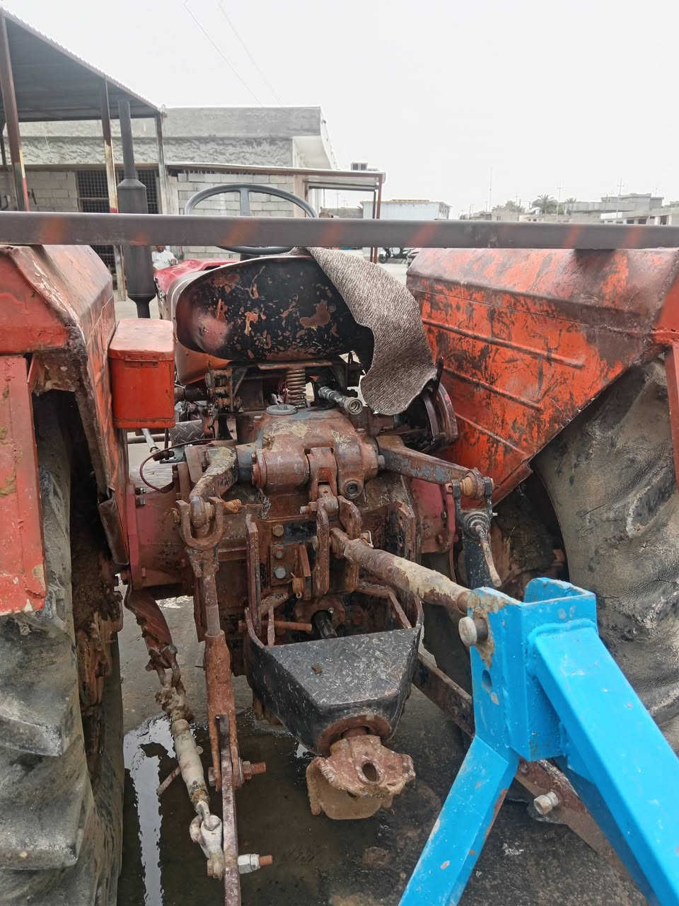 عنتر موديل٨٦سنويه
محرك بشرط مجفت جديد تايرات واحد جديد والآخر نص عمر ستيرن بور جاهزه السعر ٤٥٠٠وبيها مجال

0771 083 7749
