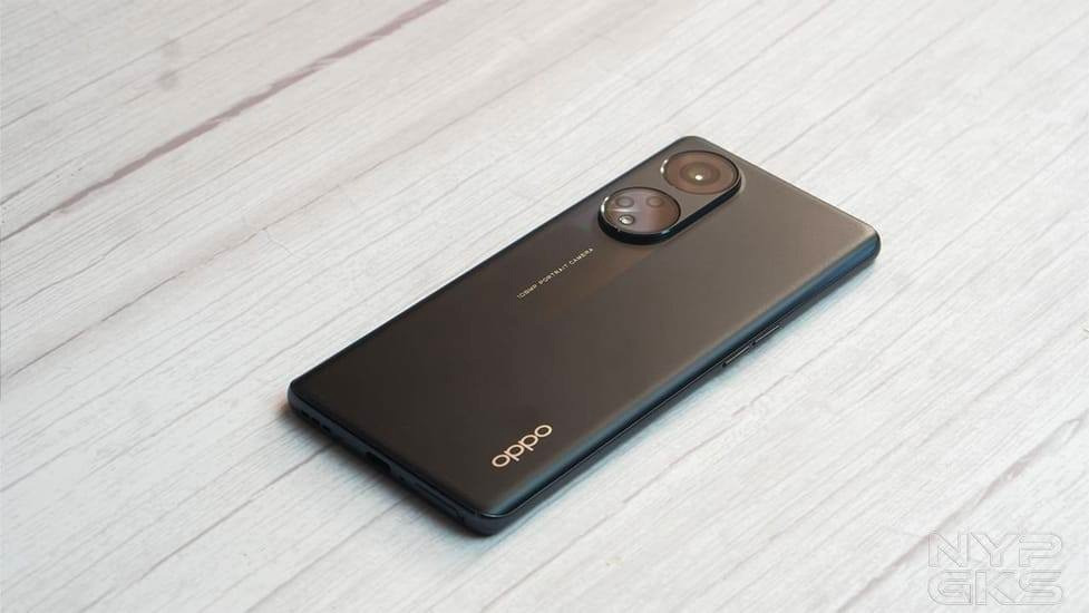 السلام عليكم  جهاز للبيع اسم الجهاز OPPO Reno8 T الذاكره 256 بس الشاشه مكسوره  بلادي شي ما بي هذا الرقم واتساب ***********
