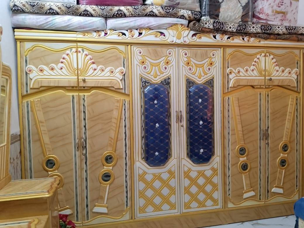 غرفه كمله اللبيع المكان نجف حي نداء سعر خاص رقم وساب *********** رفم ثاني ***********
