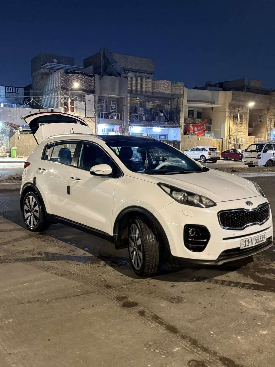 سلام عليكم
سبورتج 2019 خليجي
 نظيفه وجاهزه 
مرقم بغداد وبسمي 
السياره مواصفات
بانوراما
يدات نيكل
خمسه ويل كب
كشنات جلد
شاشه
تبريد قطعتين
مري شفط اشاره بالمري اشاره ترحيب
لد نهاري
كشاف لايت
حساس خلفي.                                        
تحكم sbort Eco
السياره محرك ٢٠٠٠ دوش
***********
