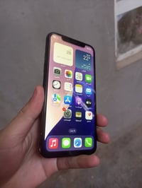 آيفون XS • ماكو عيب • قابل التفاوض