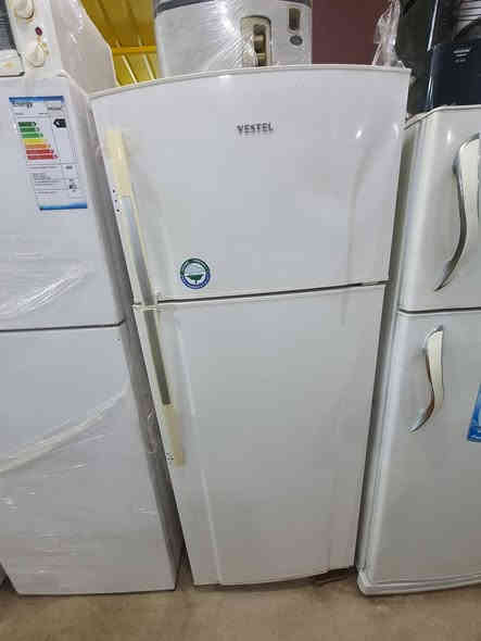 متوفر لدى مجمع الكرار انواع الثلاجات كونكورد والفستل وغيرها
موقعنا الزبيدية شارع 20 مجمع الكرار 
للاثاث المنزلية المستخدمة
للاستفسار الاتصال 
***********
***********
