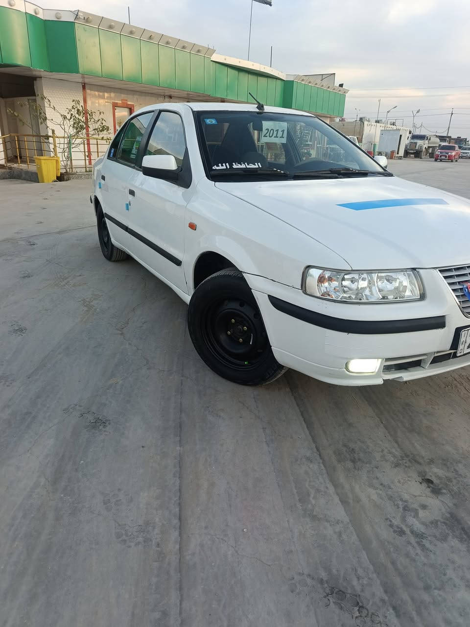 سلام عليكم سمند موديل 2011 للبيع كفاله عامه من الضربه والتبديل والخياس مكينه وكير جدد حداديه جديده تخم تاير كهربائية كله شغاله تبريد ثلج حته تتفه شغاله سنتر لوك البواب كله شغاله سنتر رقمه ذي قار دولي سنويه 2027 وبسمي السياره السعر 45 وبيه مجال قليل العنوان ناصريه رقم ***********
