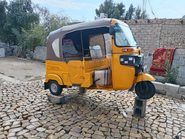 سلام عليكم تكتك البيع موديل 21شهر 11يوم 25مرقم سعره 8/250 مكاني ميسان كصيبه الاول رقم ***********
