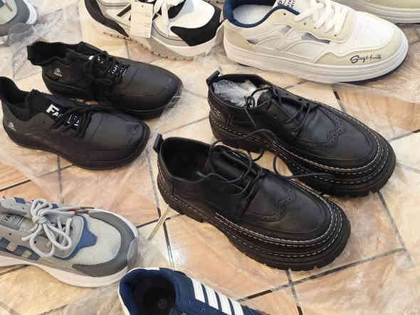 كله ماركه أصلي بسعر صين 8 ألف فقط مفرد وجمله مكاني بابل القاسم ***********
