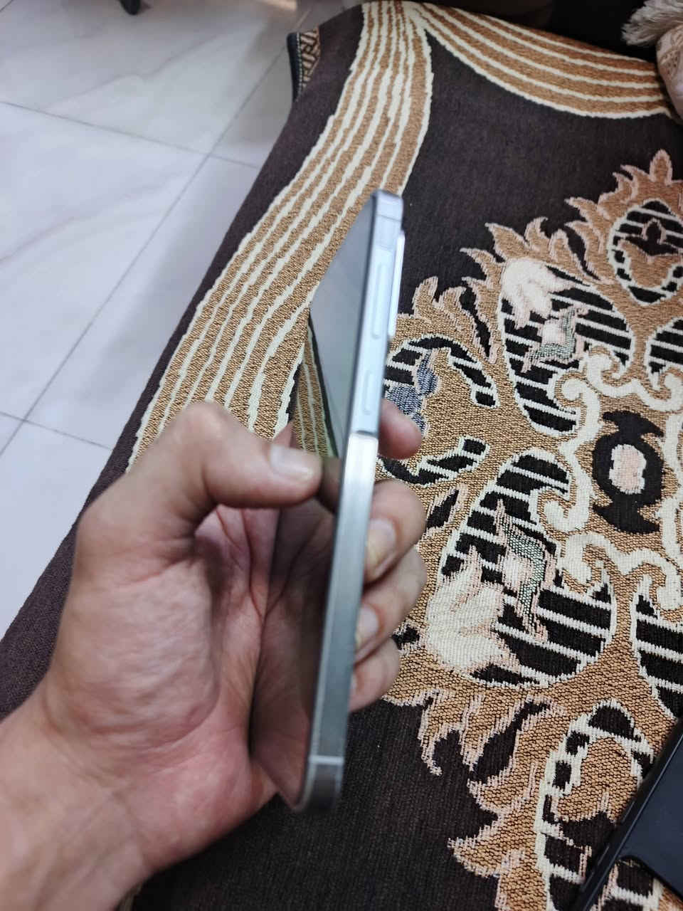السلام عليكم 
متوفر samsung A56
ذاكره 256
Ram12
نضيف مكفول السعر550
***********
