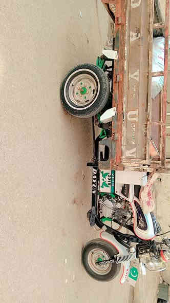 سلام عليكم ستوته البيع مديل ٢٠١٨وراق كامله من الوكيل مجمع الكرارستوته جهزه تعمير كله جديد شاصي مكفول وصبقته حراري شرط ستوته جهزه سعره مليون و٥٠٠وبيه مجال مكان ناصريه بل فداه بشرع بو لبنان الستفسار عله رقم ***********
