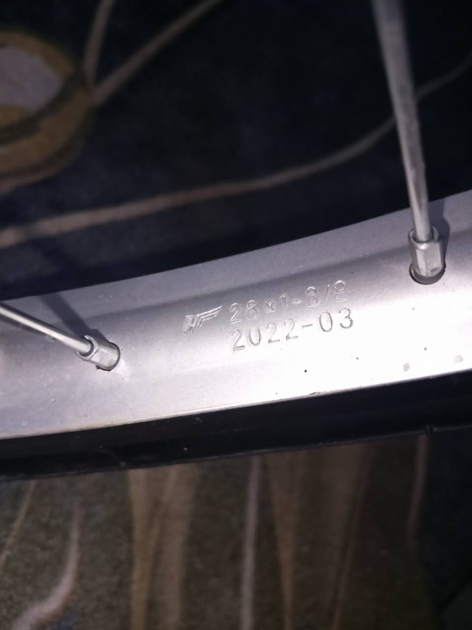 سلام عليكم بيسكل سياحي 26شركه بيدي مديل 2022بيسكل باله مال حاويه البيسكل جديد تايرات بريكات جمبزه كله كامل ما ناقصه اي ومجمبز وخفيف نضافه 97بل 100سعر 155وبي مجال رقم ***********
