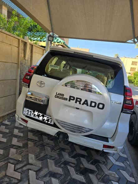 برادو  موديل 19 خليجي... 
.... TXS... 
فووول موصفات..
مكفوله لاصبغ لا تبديل ولا تعديل ولا شخوط.. بغداد باسمي..
6 سلندر
فتحة سلايد.. 
كشنات جلد وكراسي كهرباء..
ماشيه 90..
السياره من الزيرو على ايدي
مكاني بغداد الكرخ..
محرك كير تبريد تدفئه برغي ممفتوح بيه كله على وضع الشركه.. حتى الدعاميات كفاله.. ال  TXS محاجه اذكر المواصفات.. 
تخم تايد جديد شادلها... 
للبيع فقط الشراي يتصل ويدلل. رقم وسنويه زهزه كله جديد باسمي شخصيآ رقم بغداد الدولي الجديد.. 
هذه رقمي... 
..... ***********.... بغداد
