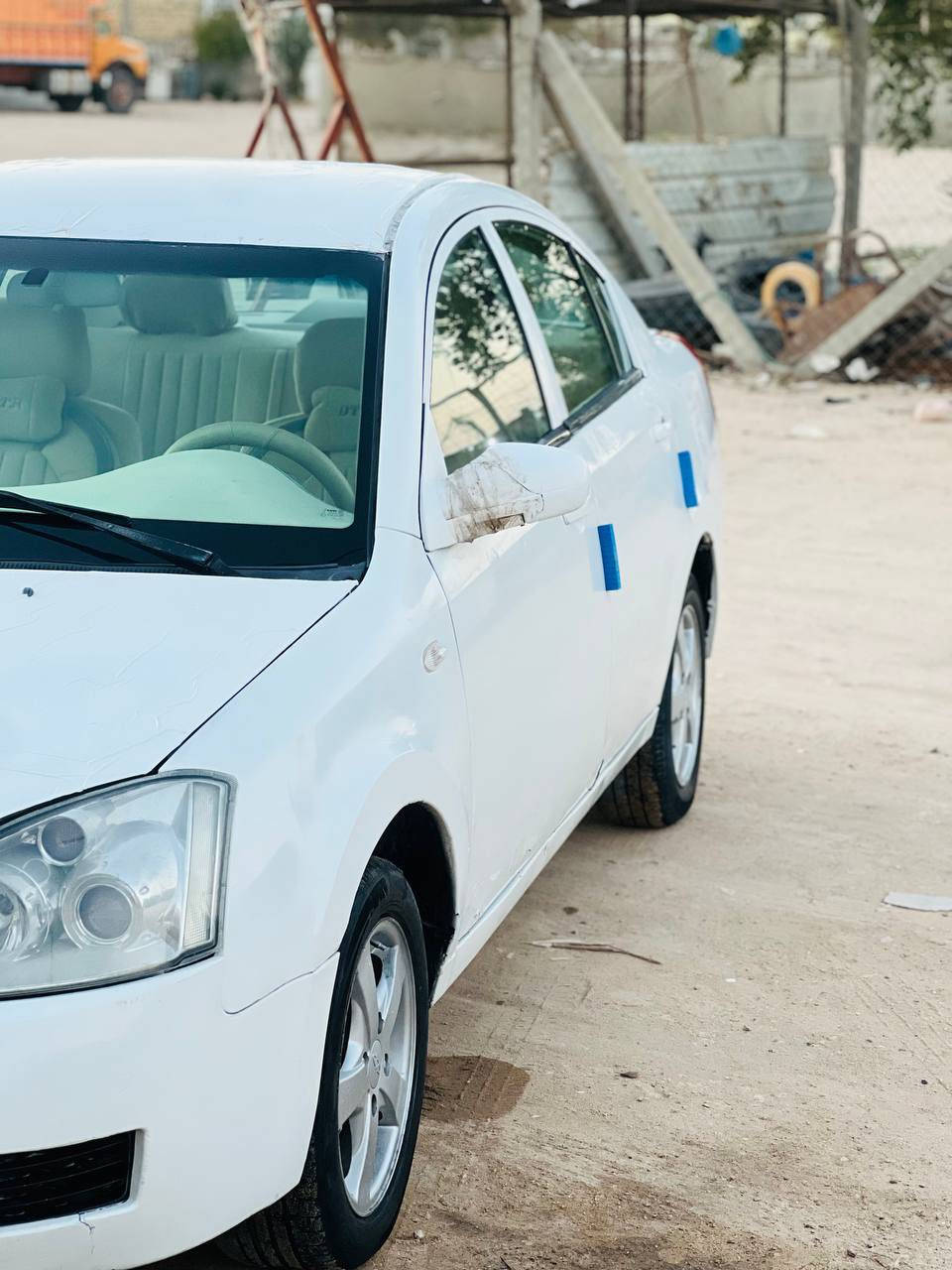 السلام عليكم سياره شيري اي 5موديل 2013 فول مواصفات مكفوله من كلشي مكينه وكير حداديه مكفول تخم تاير جديد كير اوتاماتيك للاستفسار اكثر اتصل *********** سعرها 50 وبيها مجال
