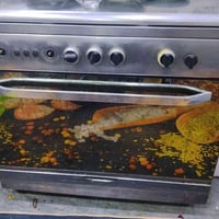 طباخ للببع 5عيون للاستفسار 07728289092