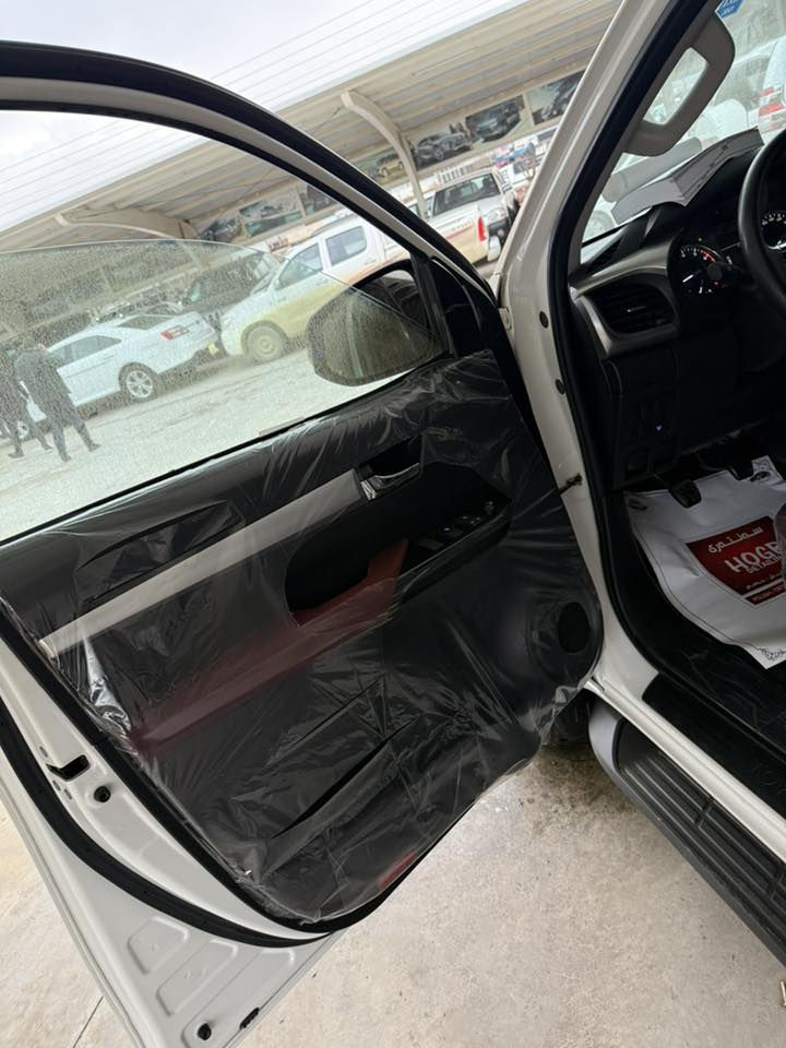 بسم الله الرحمن الرحيم هايلوكس٢٠٢١ گير عادي سعودي لون ابيض صدفي رقم سليما نيه بسمي  سياره بل كارتون📦📦  اخت زيرو ماشيه ٢٨كم حقيقي واحد علي واحد نقته ما بي مكفول كفاله عامه سنه ويه جديد رقم جديد  كامل غراض بيلا د موجود مكان سليمانية رقم شرت تحويل وكاله  سعر ٢٨٠ بيها مجال  رقم  تلفون ***********
