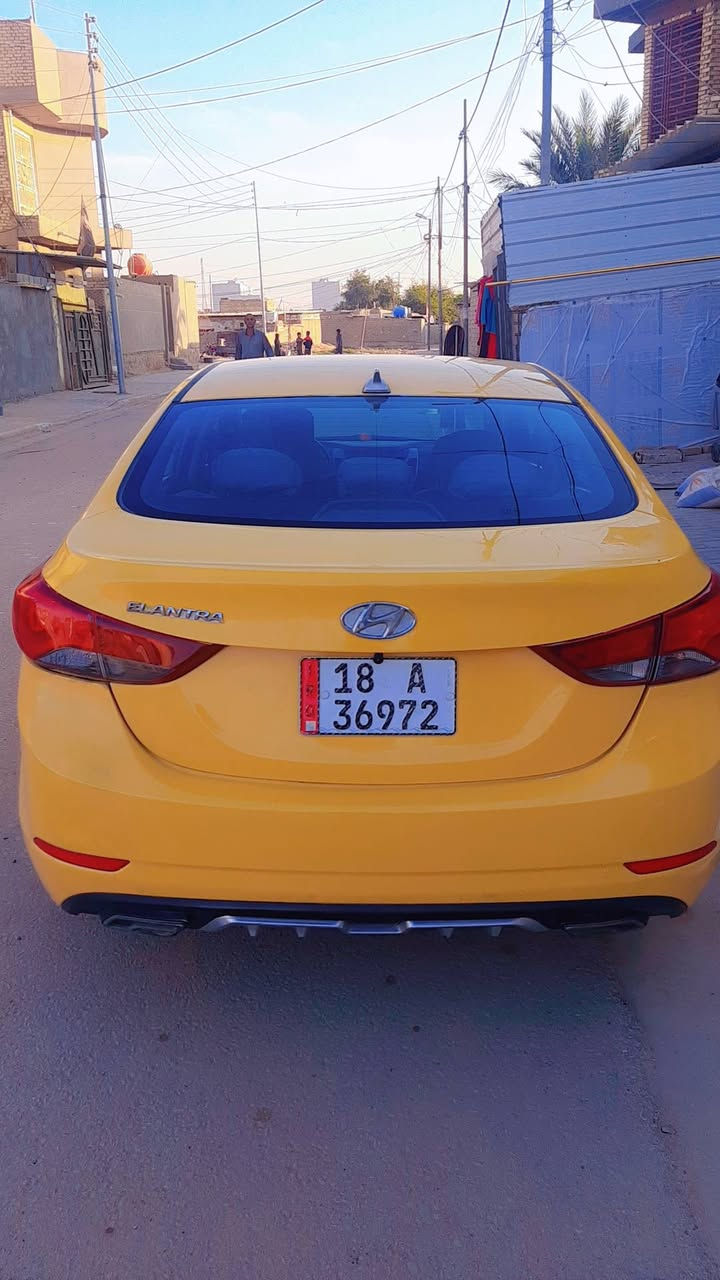 الانترا امريكي موديل 16 رقم بابل دولي باسمي محرك 2000 سيارة حلوه وجديده حادثها جوملغ وبنيد ليبل واحد نفسهن معمرات وبيه الهلال مال جوملغ الخلفي والامامي بي رش صبغ مكينه وكير مكفولات غرفه جديده وحلوه تاير ابو الخط الابيض شاشه وكاميره وتحكمات ستيرن ومانع انزلاق مكان السيارة الديوانية خابر وبيك خير ودلل مامتواجد ع الفيس السعر 113 رجاء رجاء الي ميعجبه السعر يعبر المنشور رجاء والله يرزق الجميع 
***********
***********
