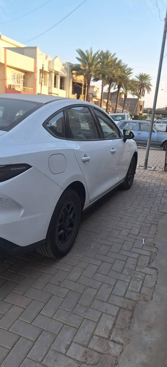 السلام عليكم سيل 5 مرقم كامل حالت الزيرو على كد الترقيم كل غراضه والكارت وياها . سعر ١٩ مليون مكاني بغداد الدوره. ***********
