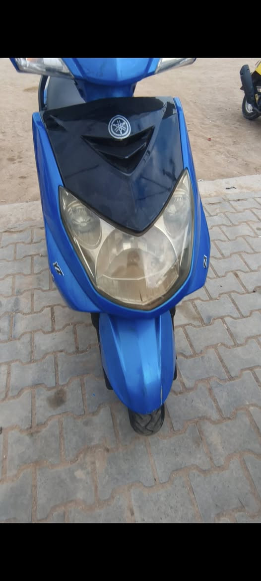 السلام عليكم دراجه سكنس فحل موديل 2012 140m الدراجه رمبه صارله 7 ايام نازله مكفوله كفاله تامه وصل الشراء موجود سعر نهائي بدون عمله ابد مانزل بدون احراج  السعر مليون  ١،٠٠٠
مكاني كربلاء الحر
***********
