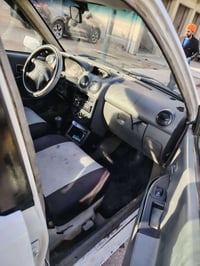 سايبا مديل ٢٠١١ رقم نينوى غرامة صفر  بيها معجون جاملغ الوره وباب سياره...