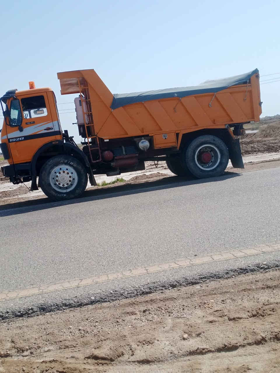 سلام عليكم  البي البيع مينه 8 كير 6وشلعه كسن جيف  مكان سياره لعماره ‏‪‏‪***********‬‏
