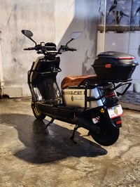 موطور شحن • موديل ٢٠٢٦ • ٦ بطاريات