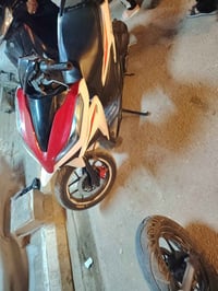 دراجه هوندا بيع مستعجل 400 للاسفسار 07800088400