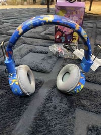 سماعات • ٥ قطع • توصيل بغداد