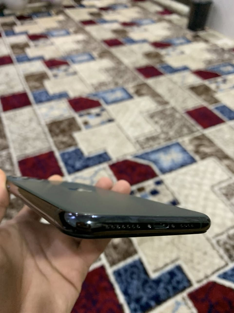 السلام عليكم ايفون 11 برو ماكس ذاكره 64 مبدل باتري اصلي 100 وشاشه طبق الاصلي شرط رقم واحد فيس ايدي شغال كامرات رقم واحد لجهاز حلو ونضيف شرط لفحص اي خلل مابي سعر 200 رقم *********** اسيا***********
