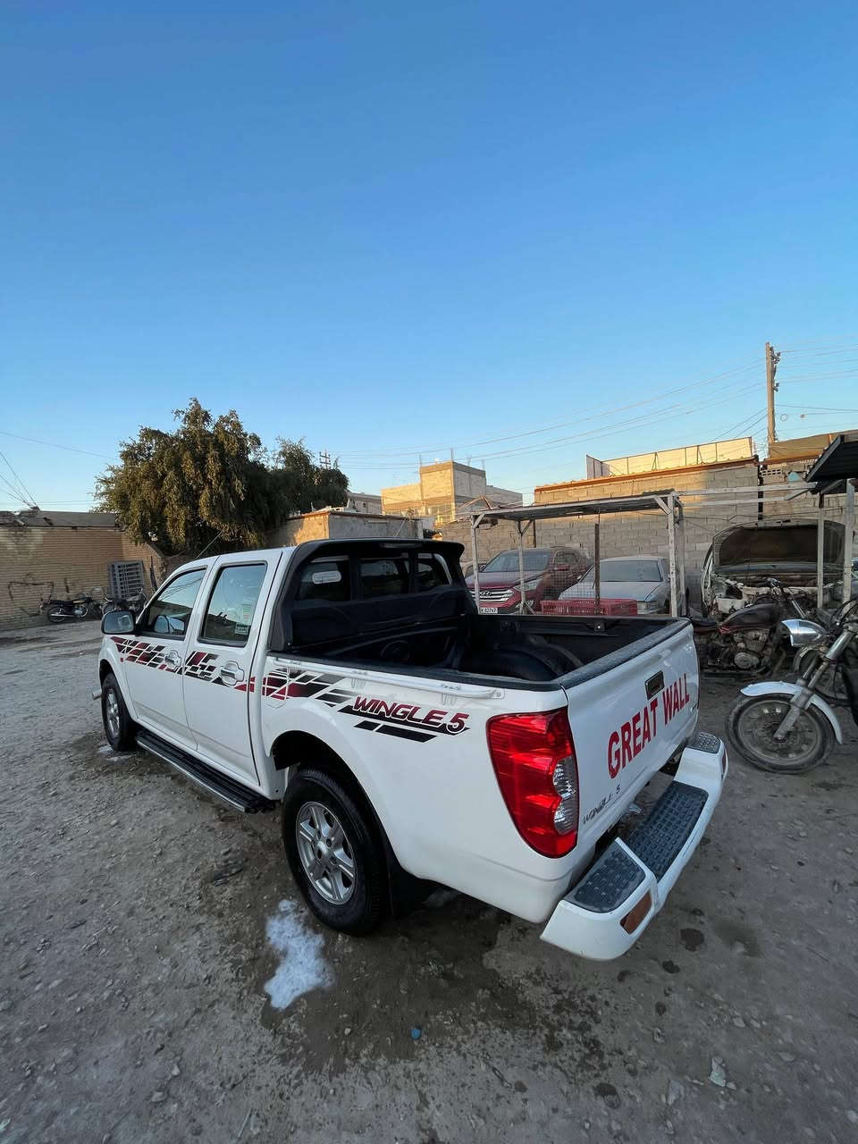 سلام عليكم كريت ويل 2020 رقم قادسيه بيه بس باب مبدل ولباقي كفاله سياره جديده بيه خطه 24 تبريد تدفئه جاهزه شاشه كامره وره السعر 110 وبيه مجال قليل لشراي *********** بيع او مراوس
